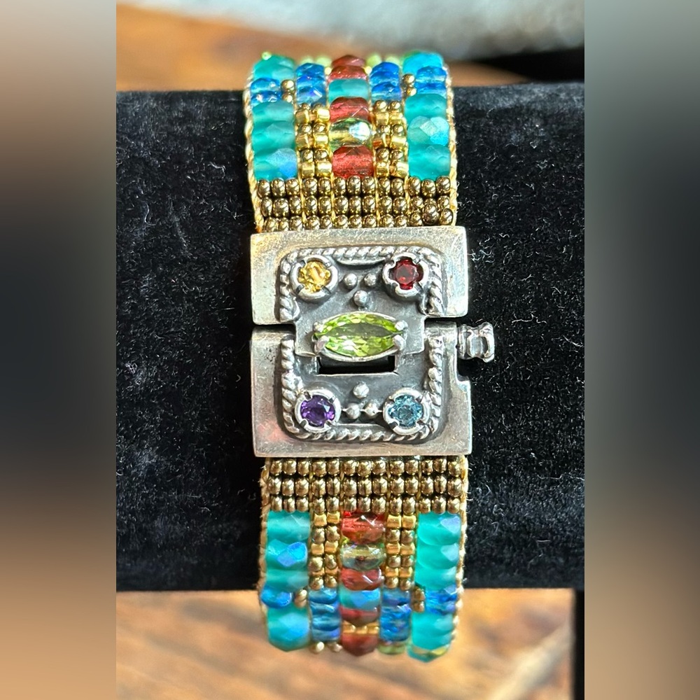 Chili Rose Signed Authentic Beaded Navajo Bracelet Lobster Clasp